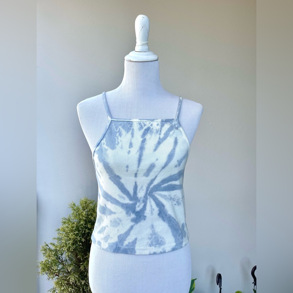 🌿 ZARA Light Blue Tie-Dye Tank Top – Size L